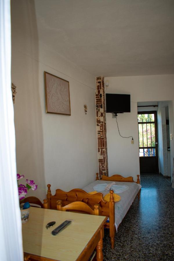 Apartamento Efterpi Aggeli Loutrópolis Thermís Exterior foto